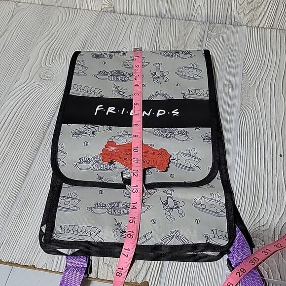 CultureFly Friends Official Foldable Backpack, New - Picture 8 of 9